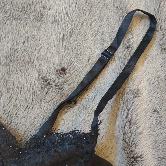 Sexy VS Lingerie - Picture 8 of 9